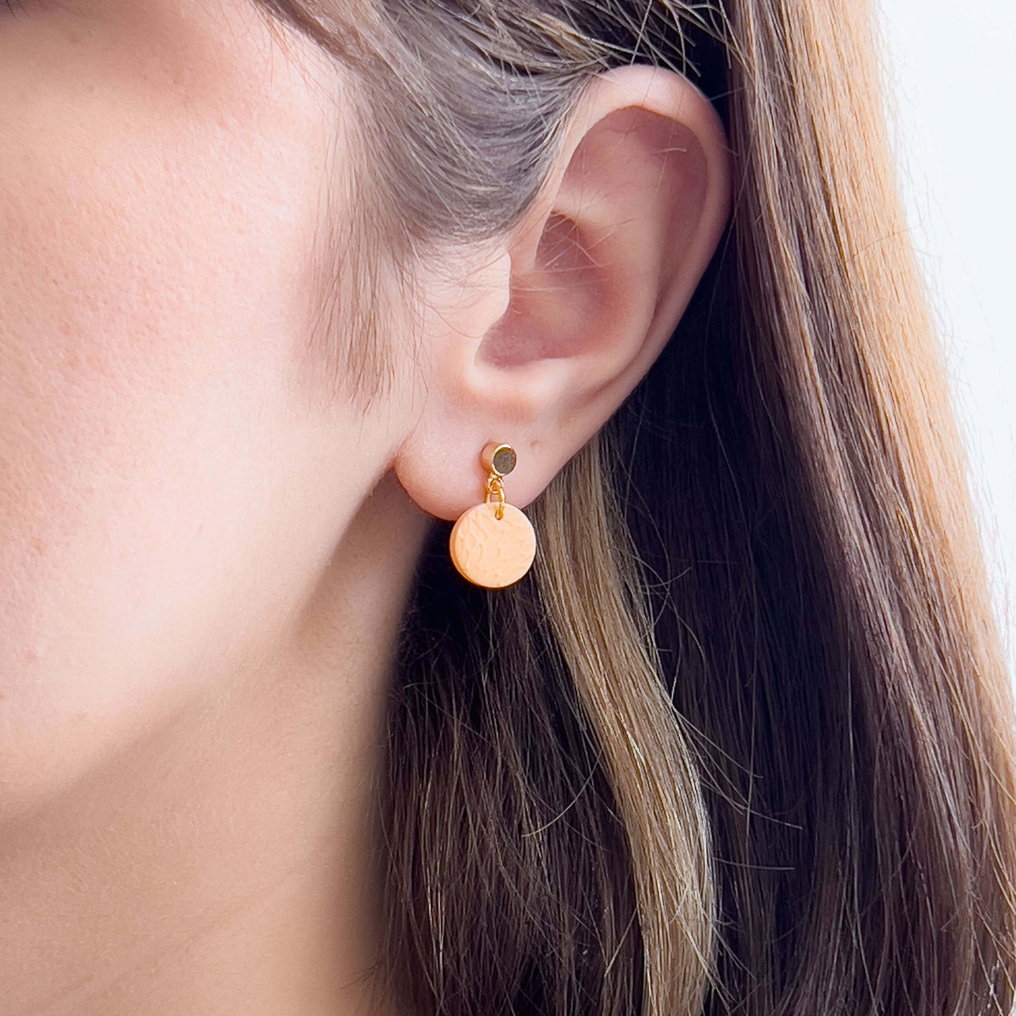 Col A ✦ Kleine texturierte Ohrringe | pastellfarben