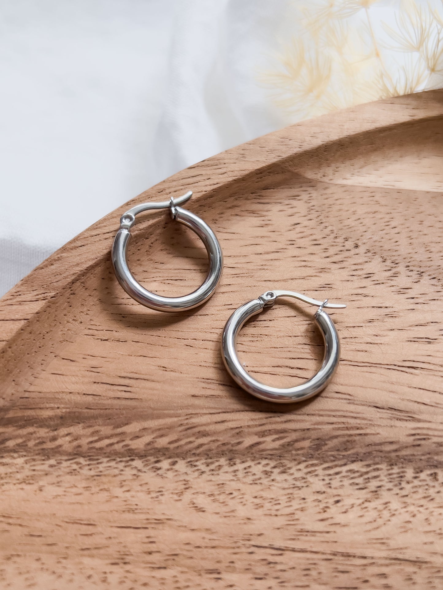 Base Col ✦ MIX&MATCH Small round hoop earrings