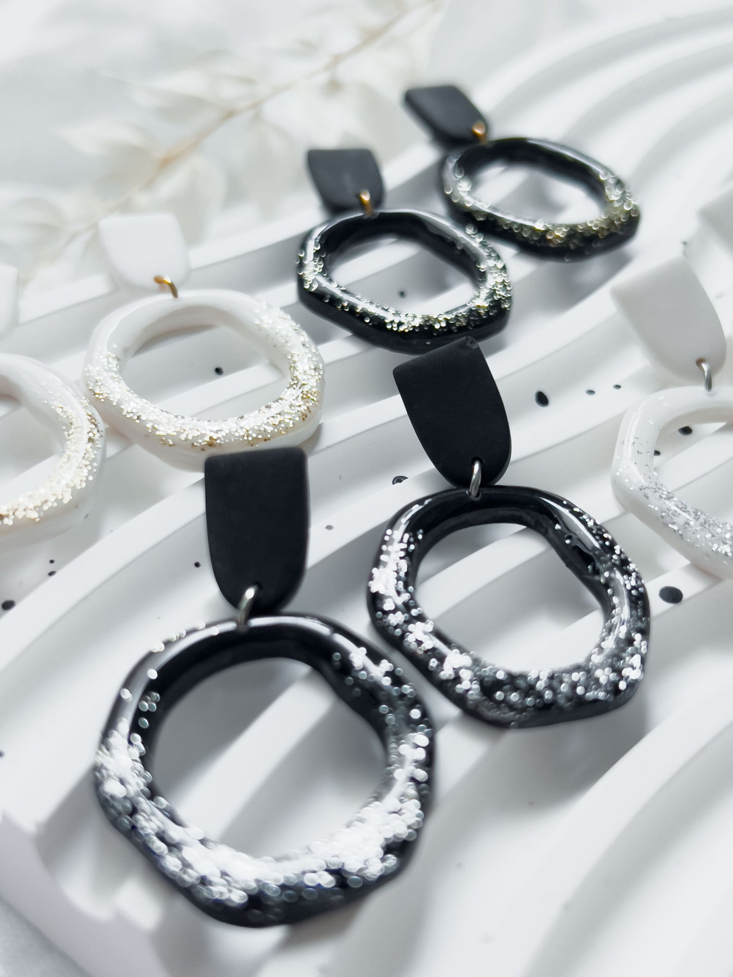 Base Col ✦ BELLE Earrings