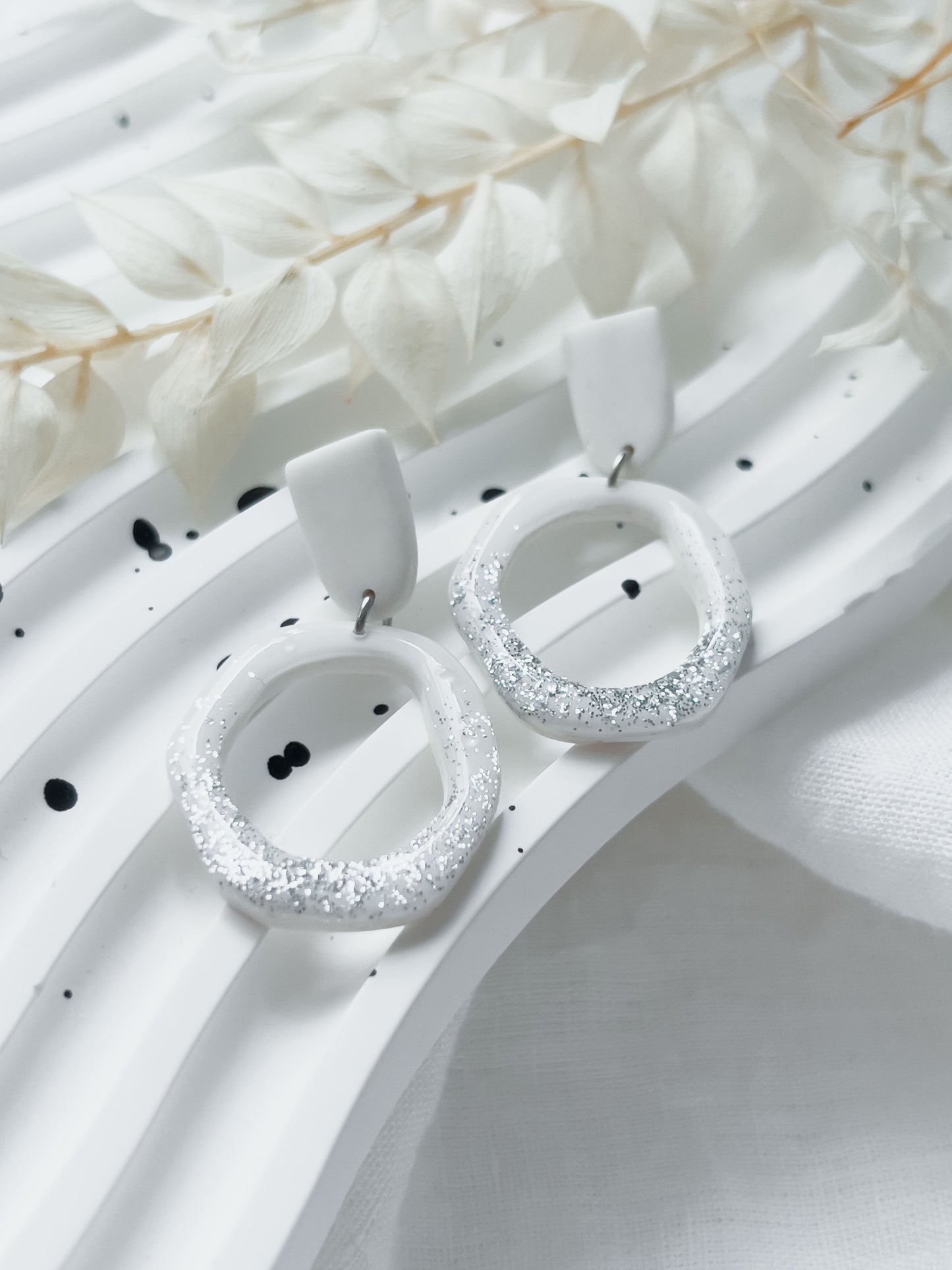 Base Col ✦ BELLE Earrings