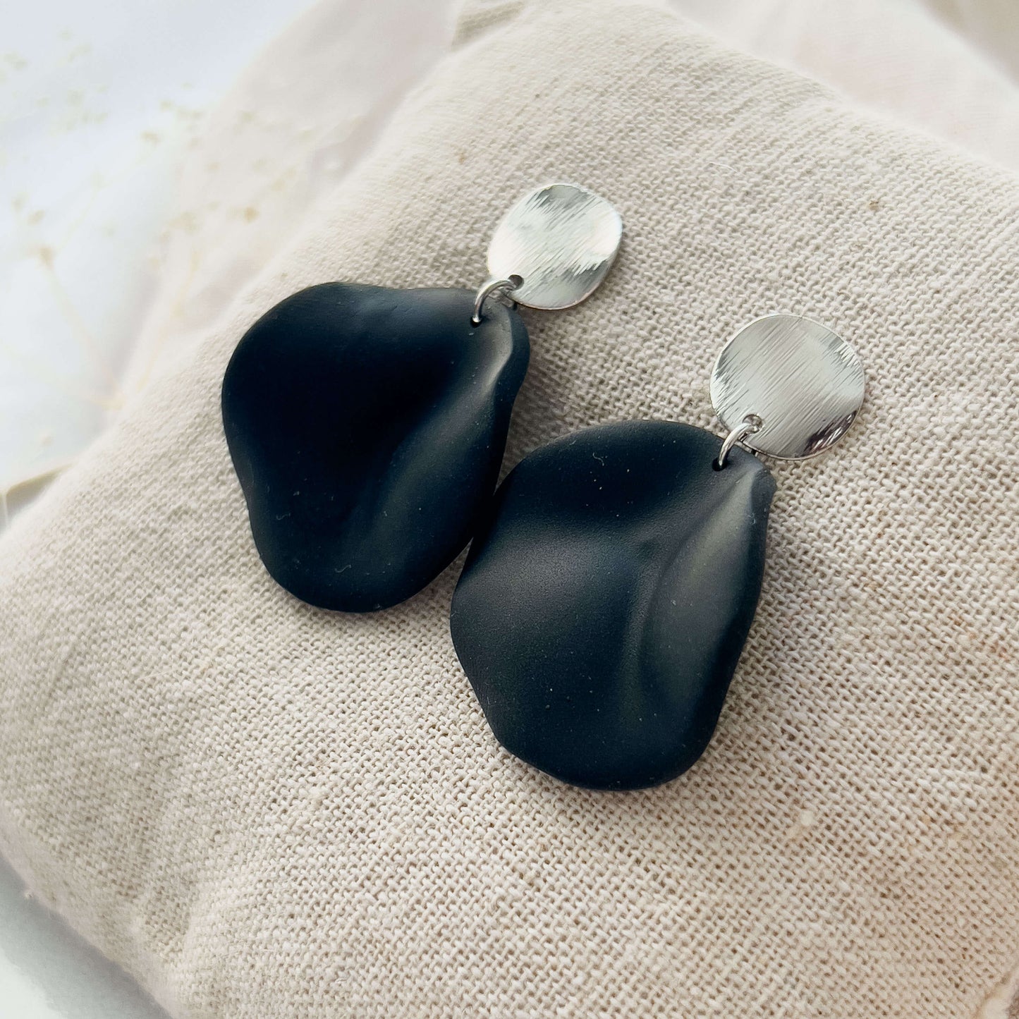 Base Col ✦ NORA Earrings