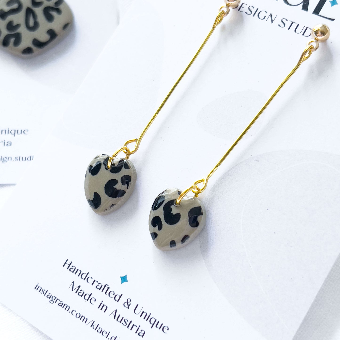 Base Col ✦ LEO Earrings long