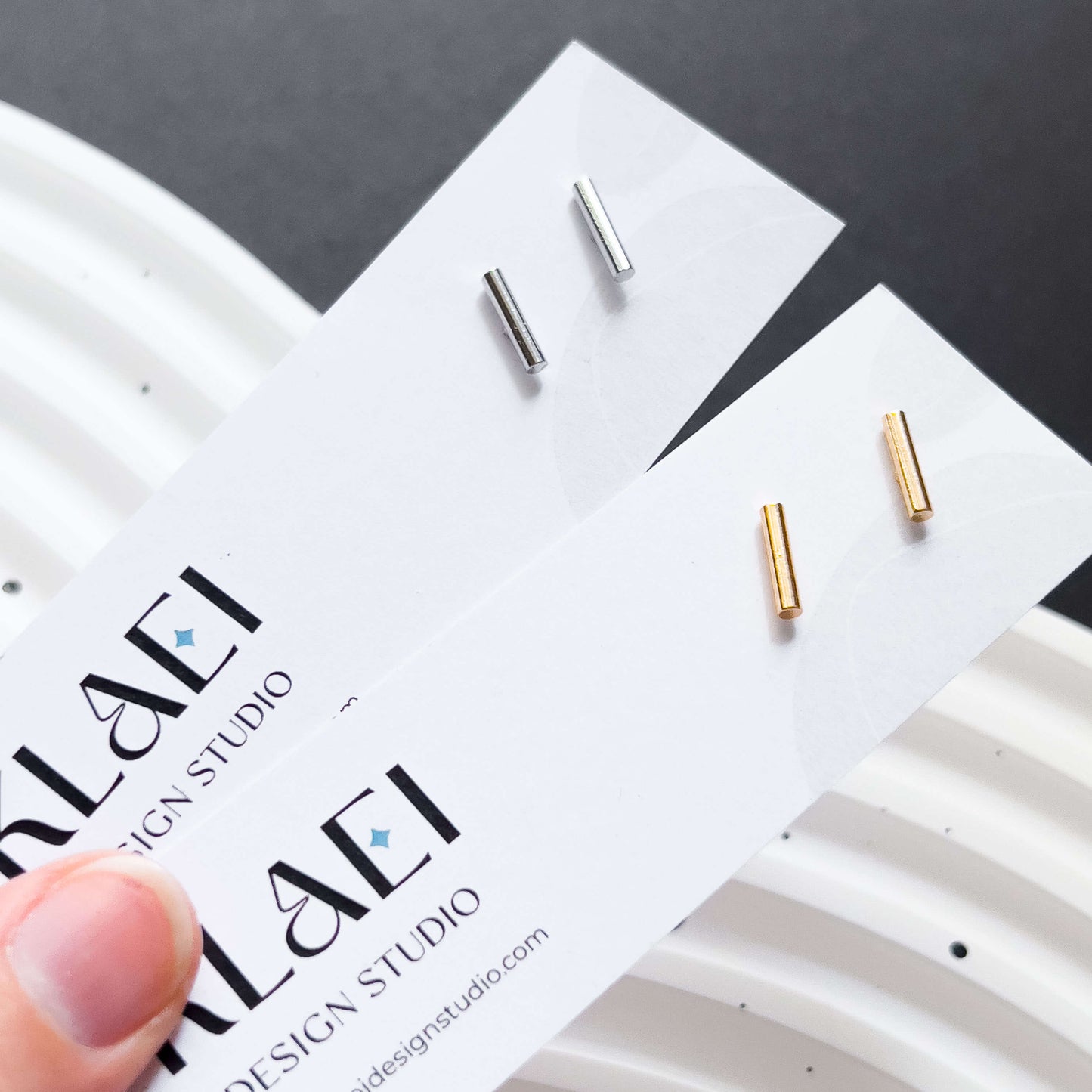 Base Col ✦ BAR Earstuds