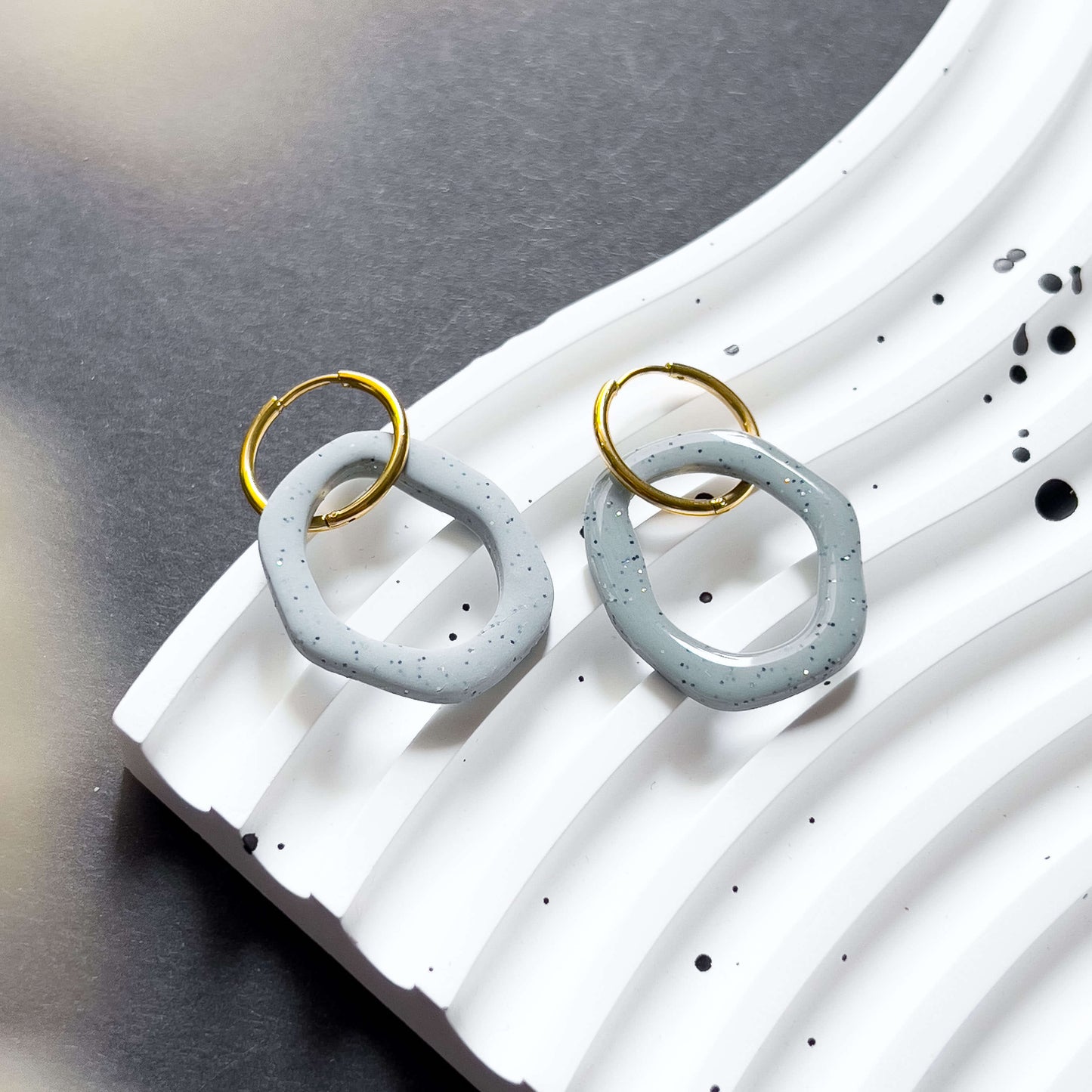Base Col ✦ MIX&MATCH Elongated Hoop Earrings