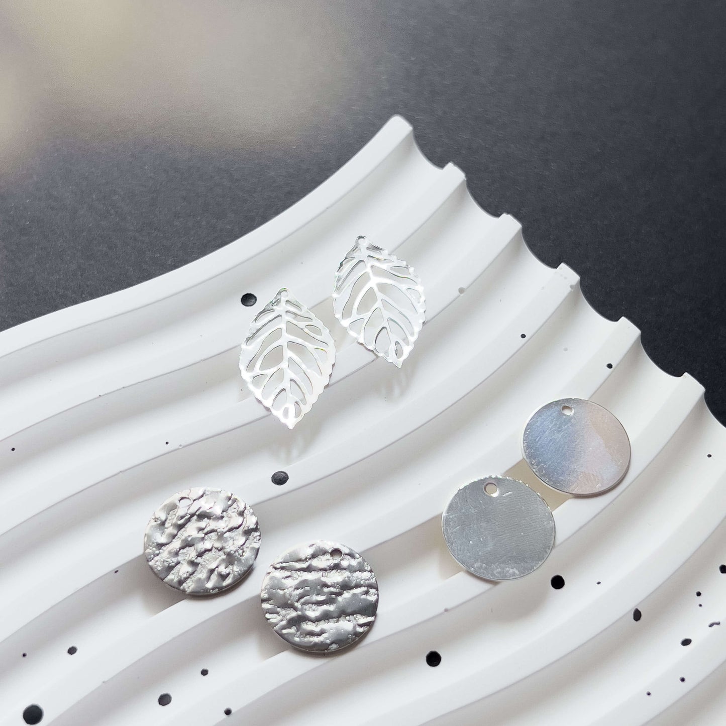 Base Col ✦ MIX&MATCH Silver Platelet Pendants