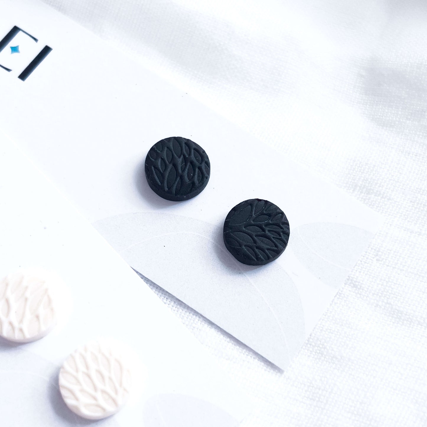 Base Col ✦ ZOË Earstuds