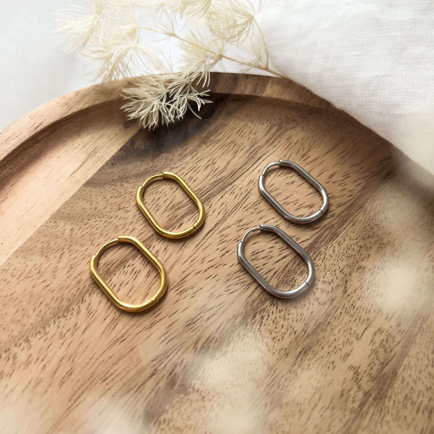 Base Col ✦ MIX&MATCH Elongated Hoop Earrings
