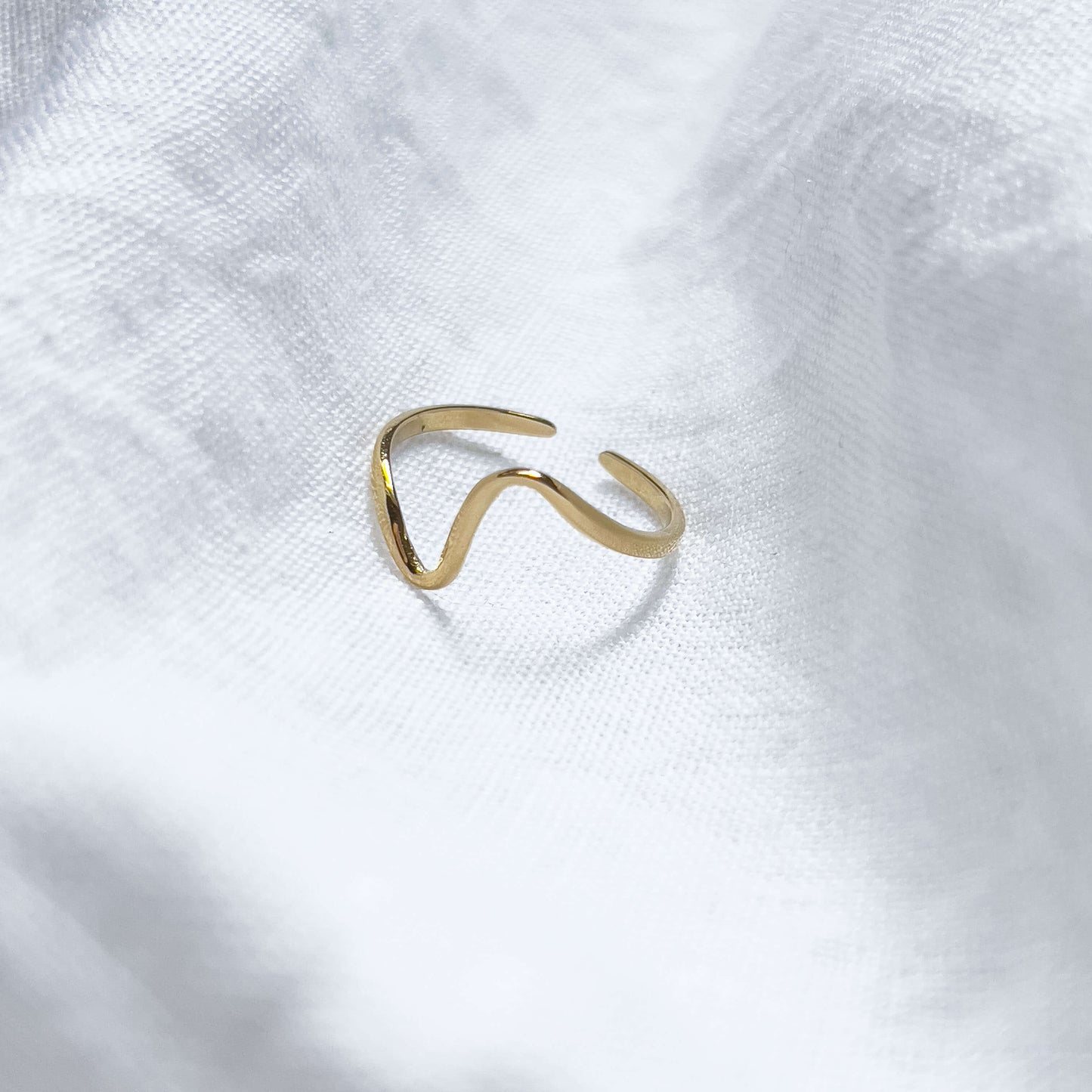 Base Col ✦ WAVE Ring