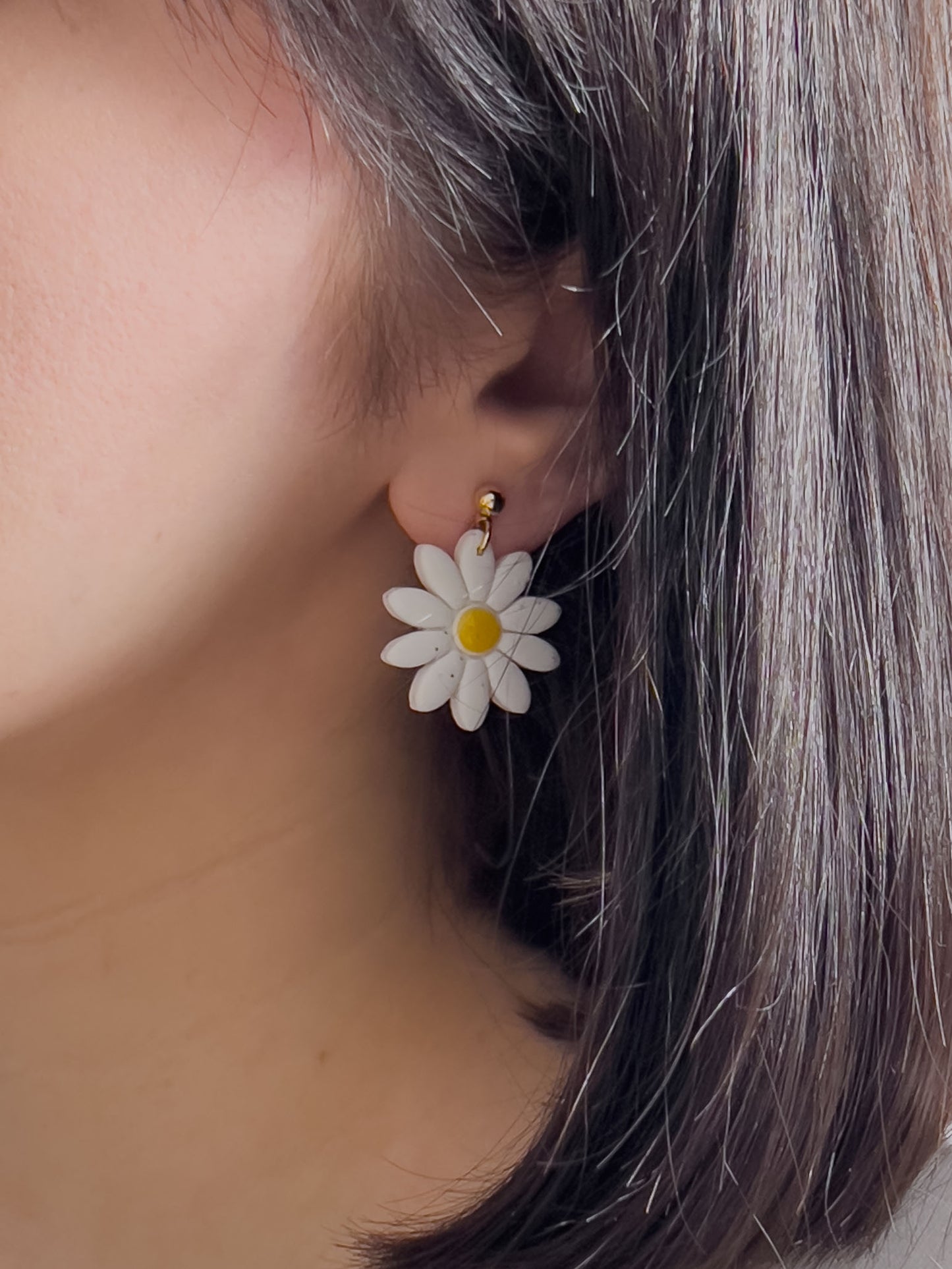 Col J ✦ Gänseblümchen Ohrringe