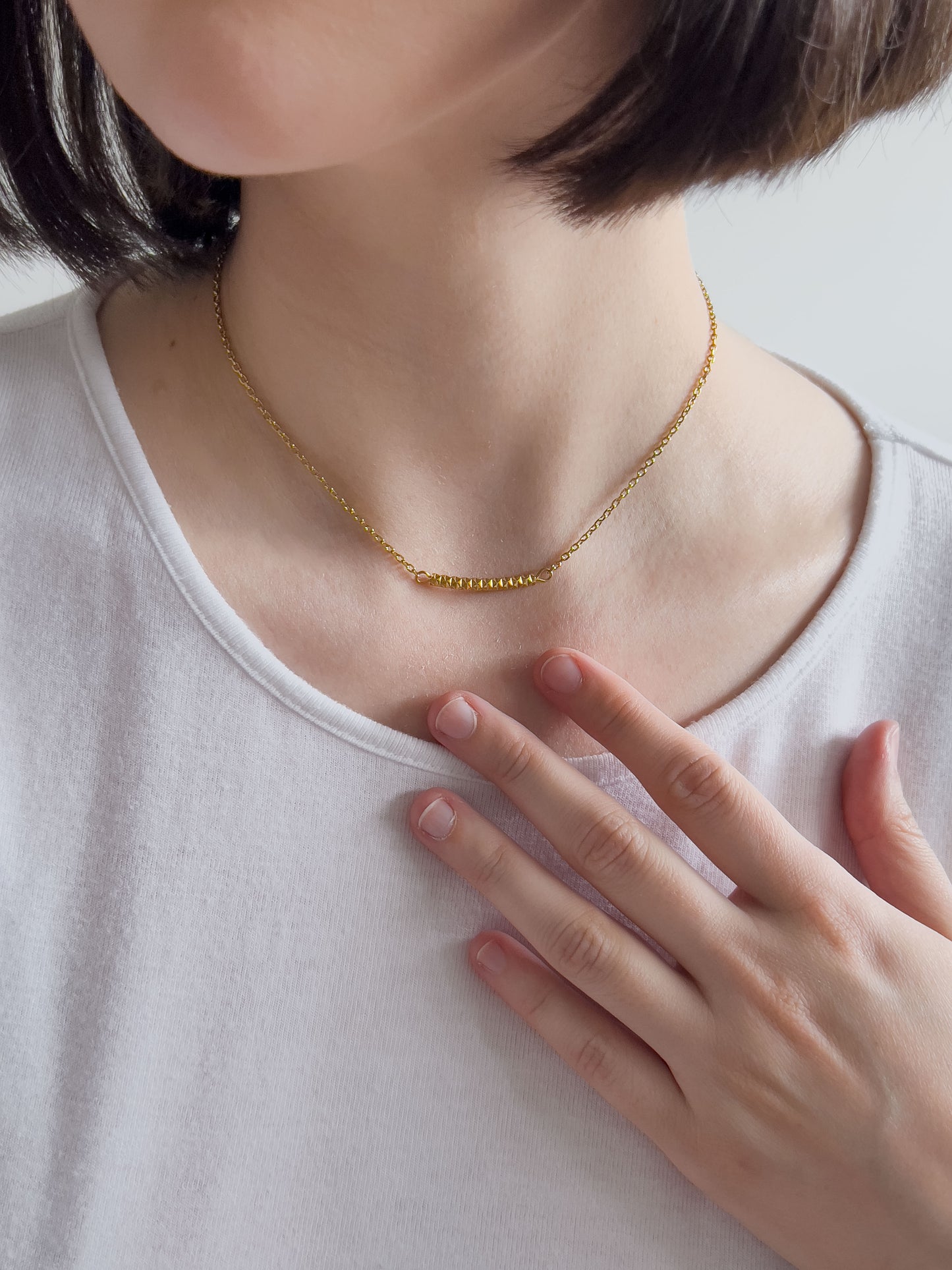 Col J ✦ Facettierte Halskette