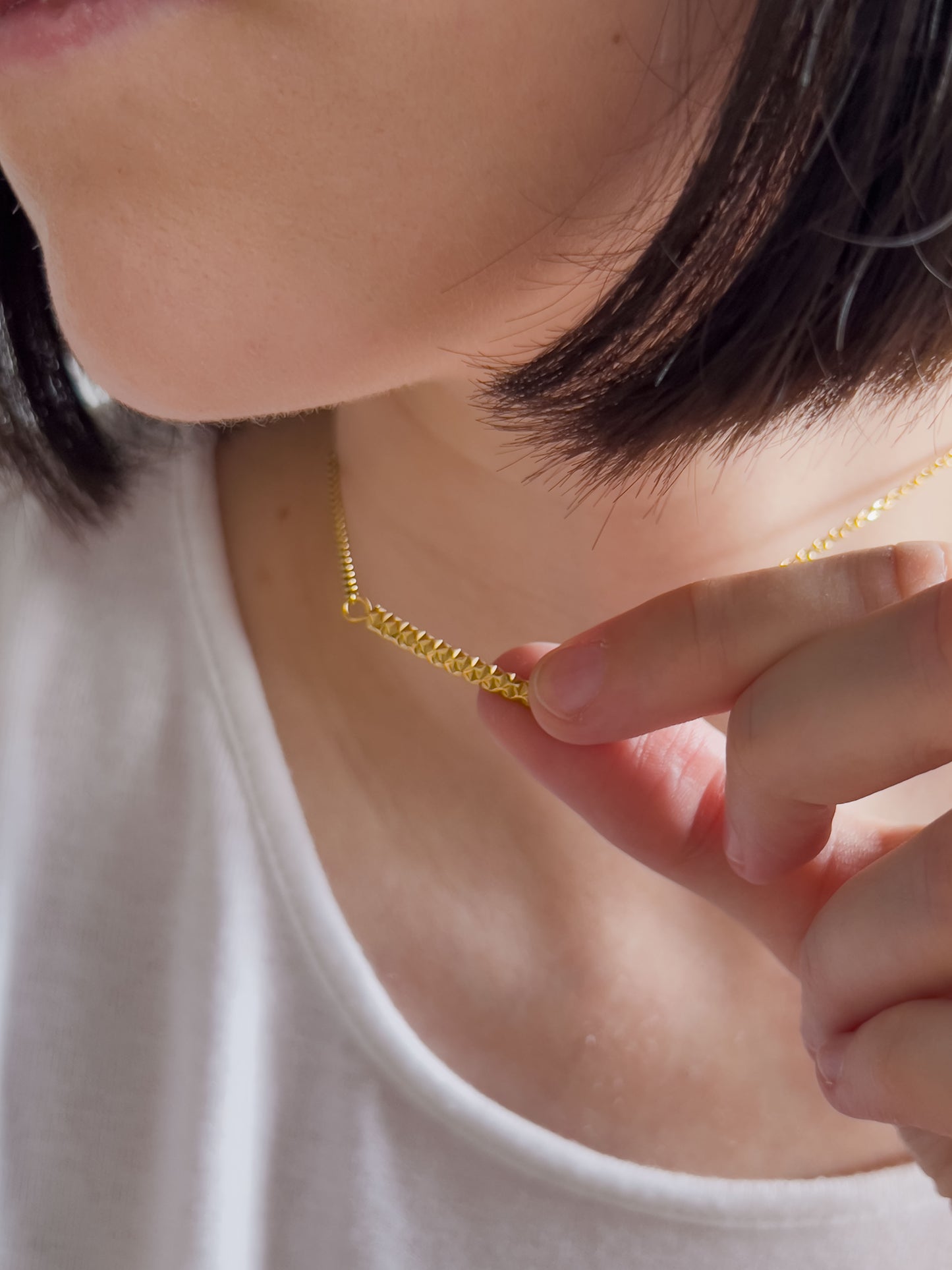 Col J ✦ Facettierte Halskette