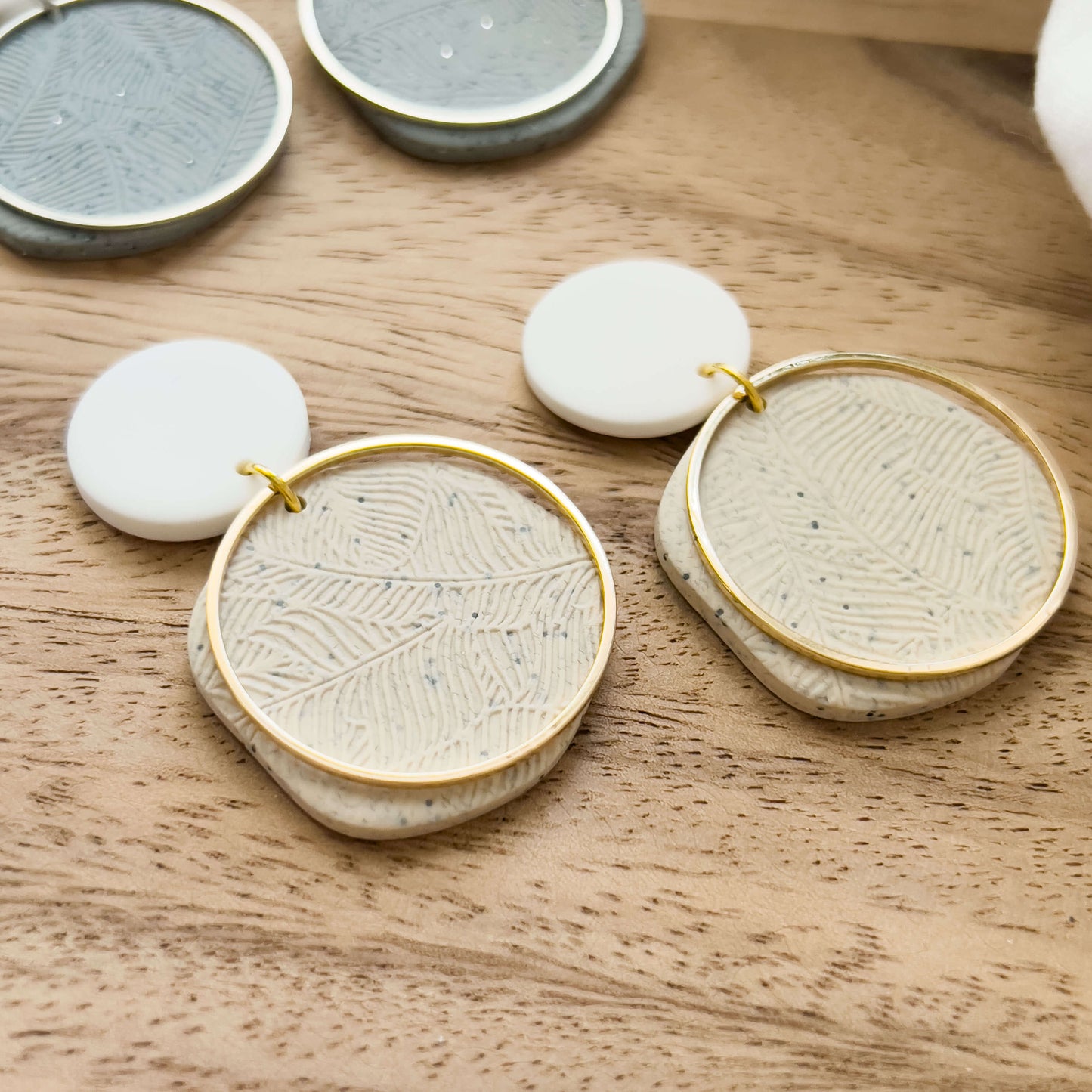 Base Col ✦ EVE Earrings large