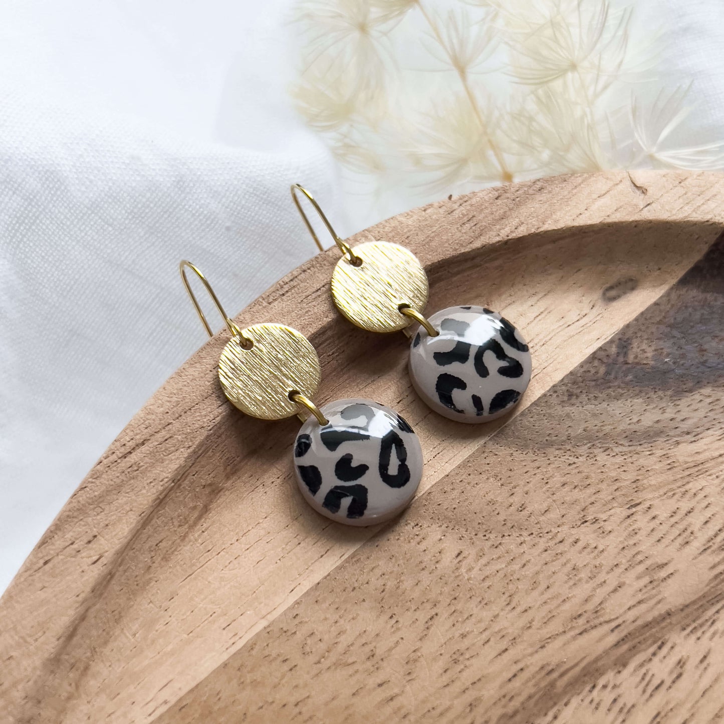 Base Col ✦ LEO Earrings Small
