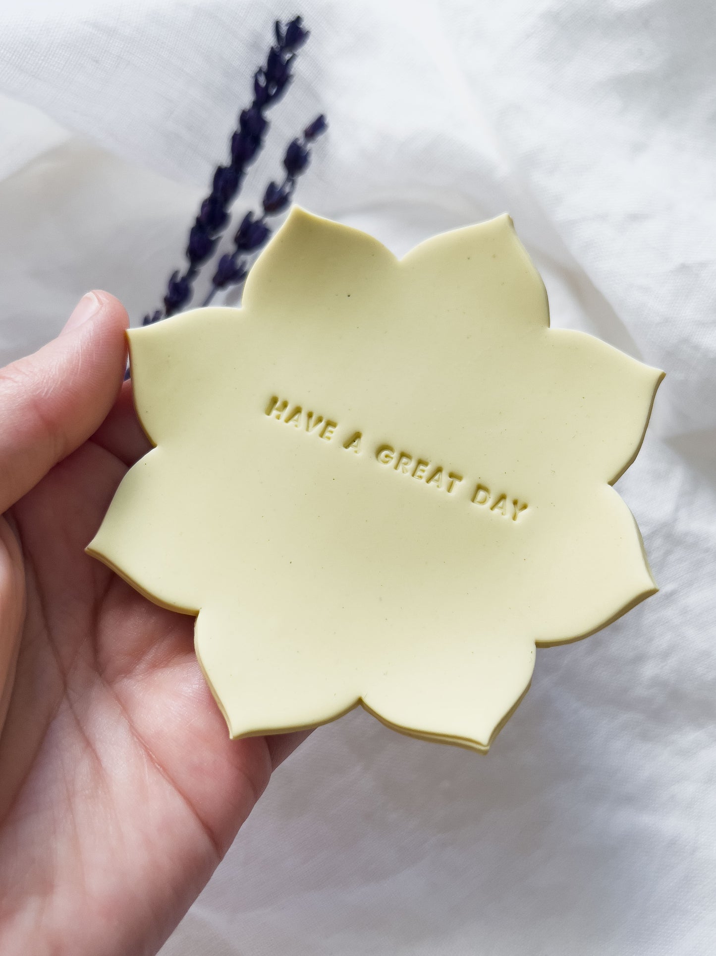 Col K ✦ Pastellfarbene Schmuckschale mit Spruch