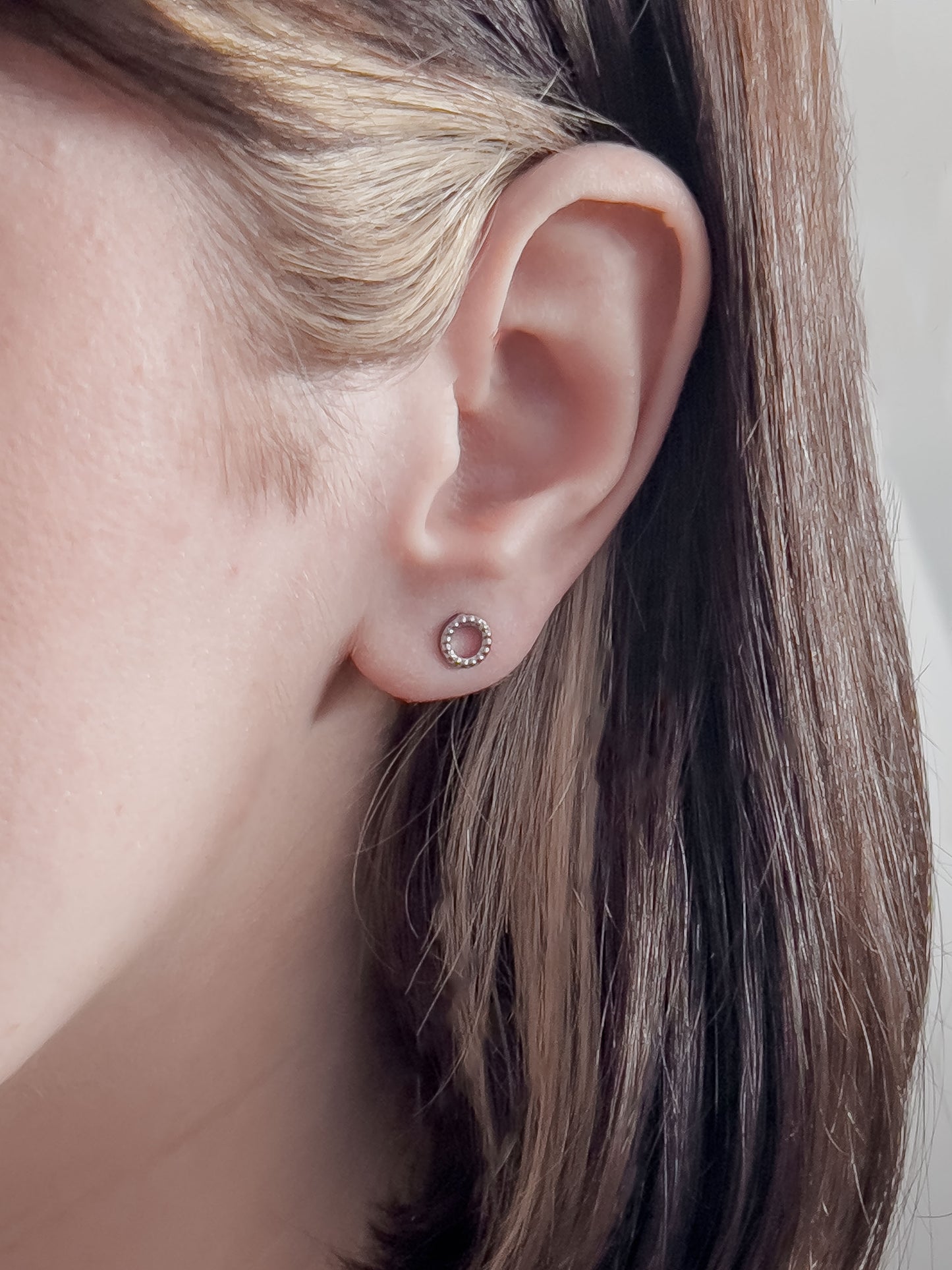 Base Col ✦ LOVELIES Mini-Ohrstecker