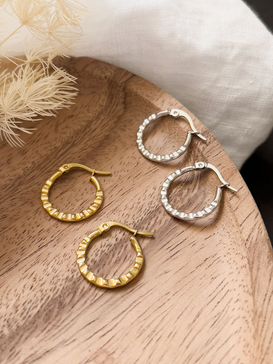 Base Col ✦ LIZZY Hoop Earrings
