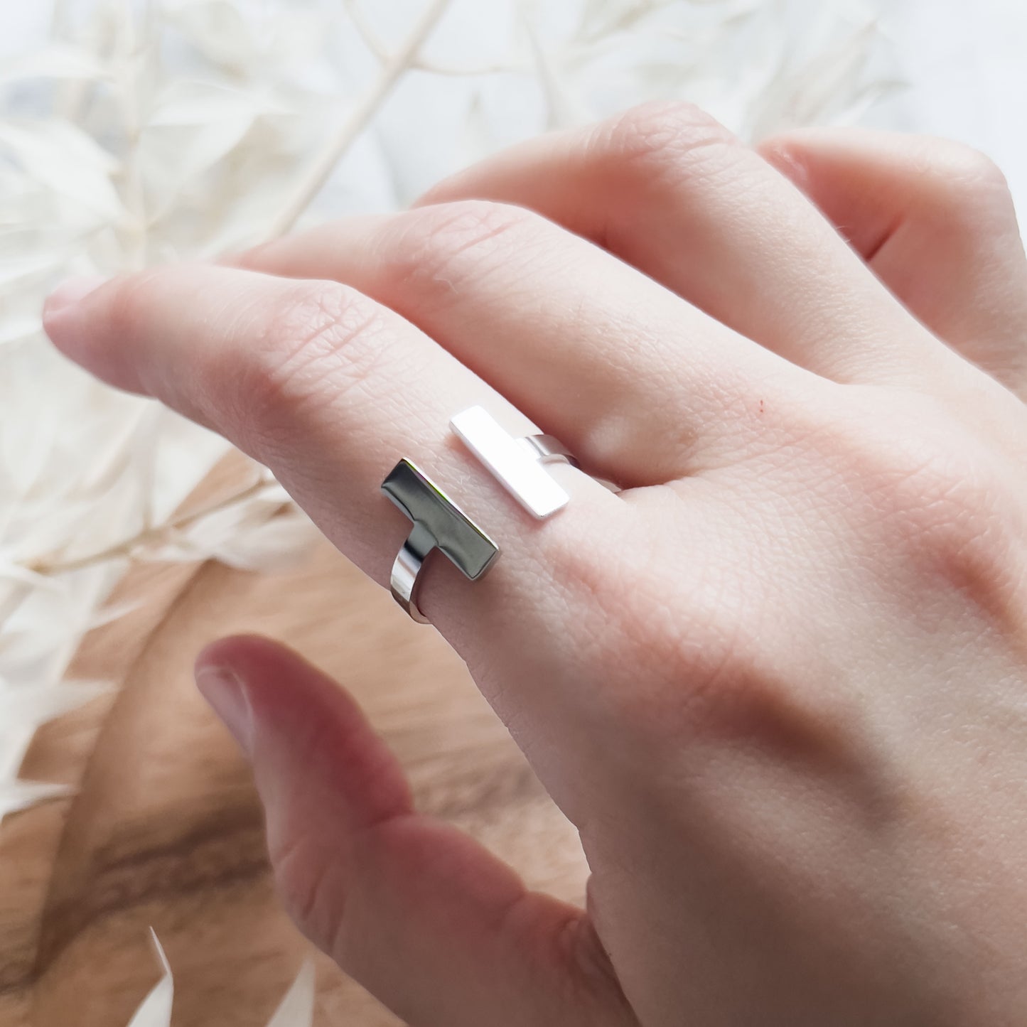 Base Col ✦ STATEMENT Ring