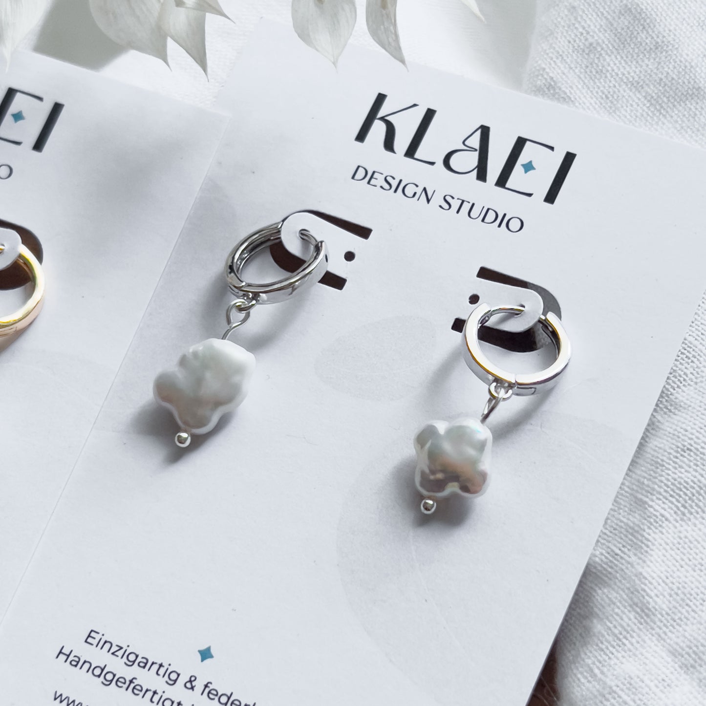 Base Col ✦ PEARL Small Pearl Huggies