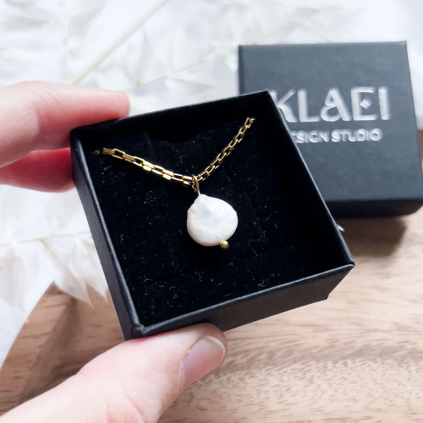 Base Col ✦ COIN Pearl Necklace