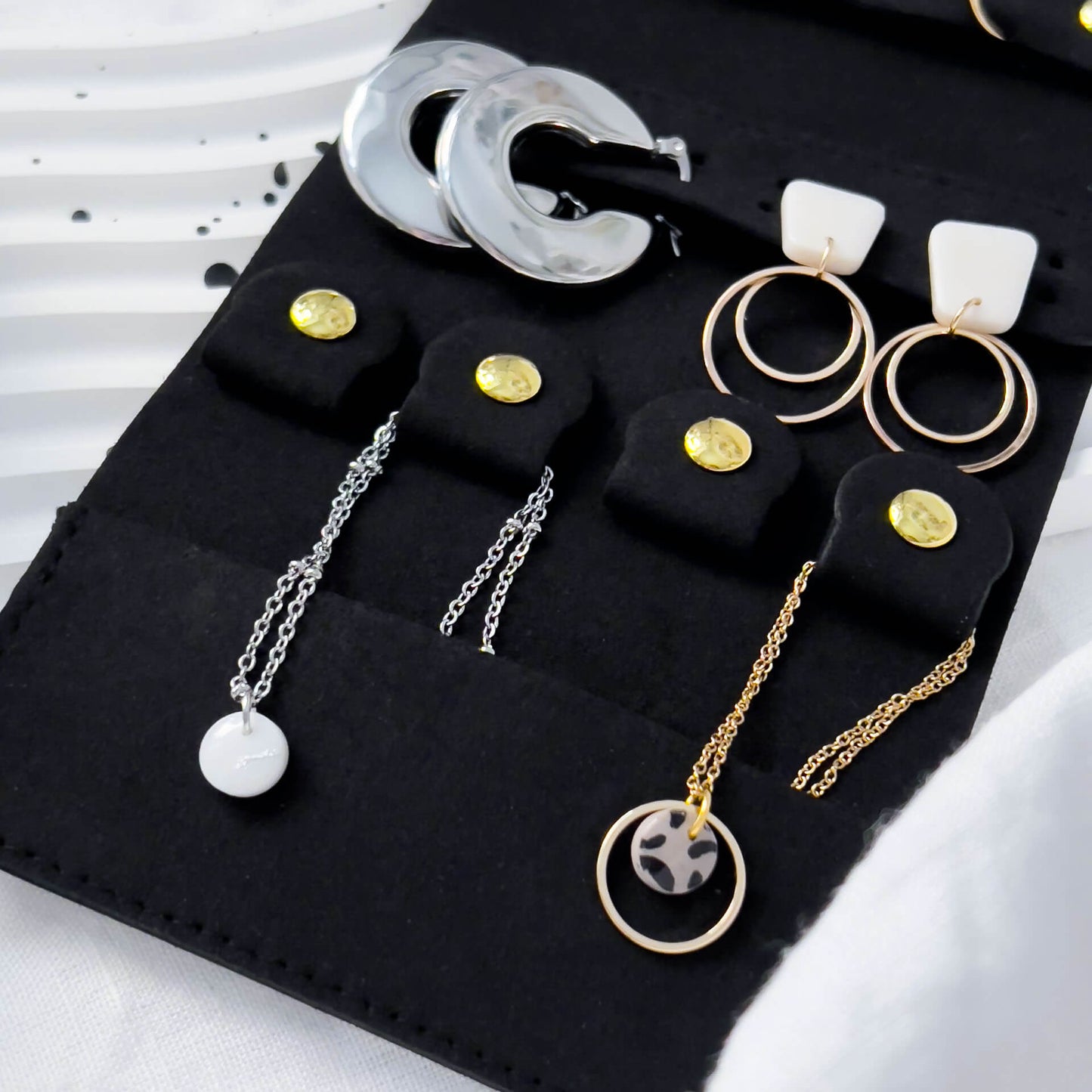 Base Col ✦ ROLL Jewelry Travel Case