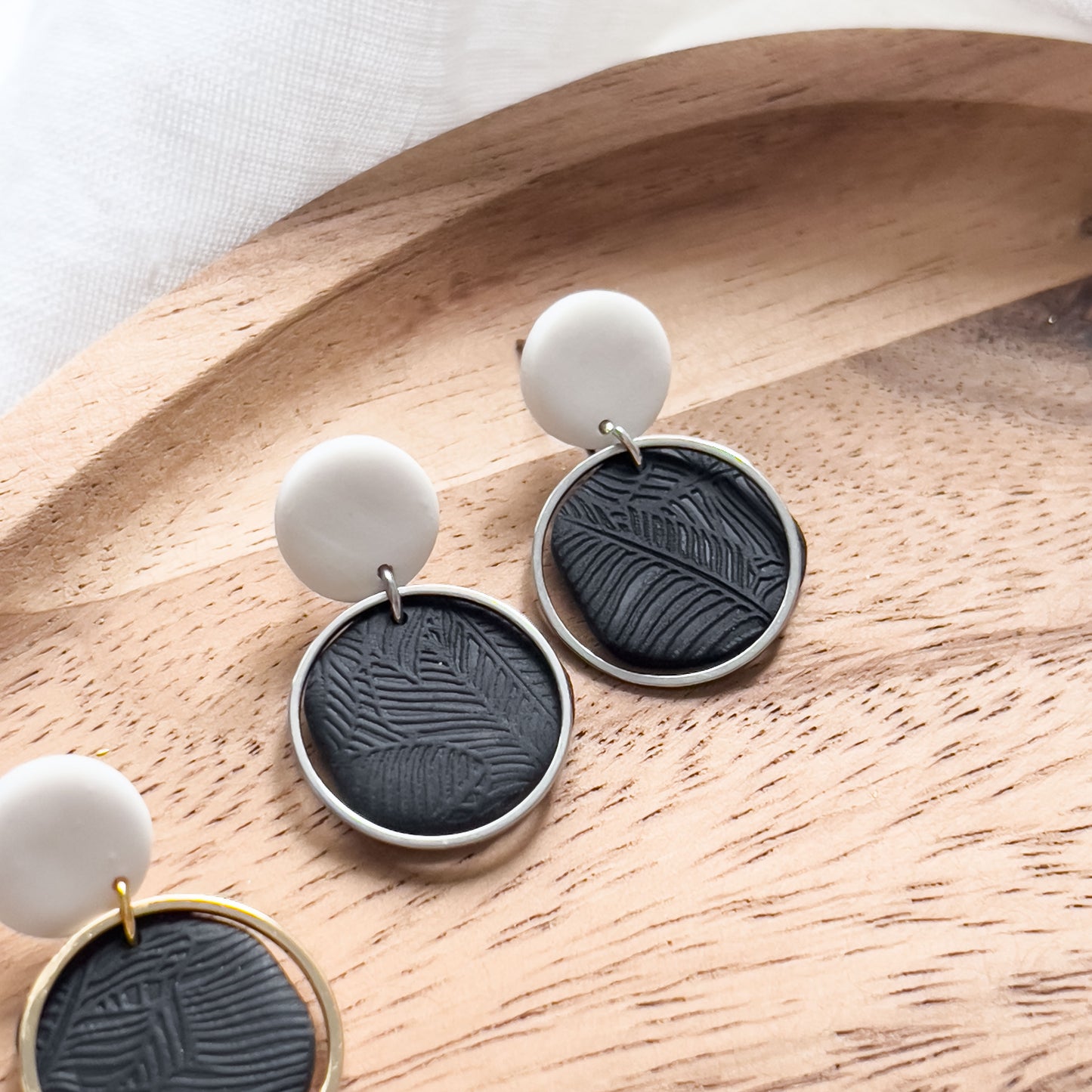 Base Col ✦ EVE Earrings small