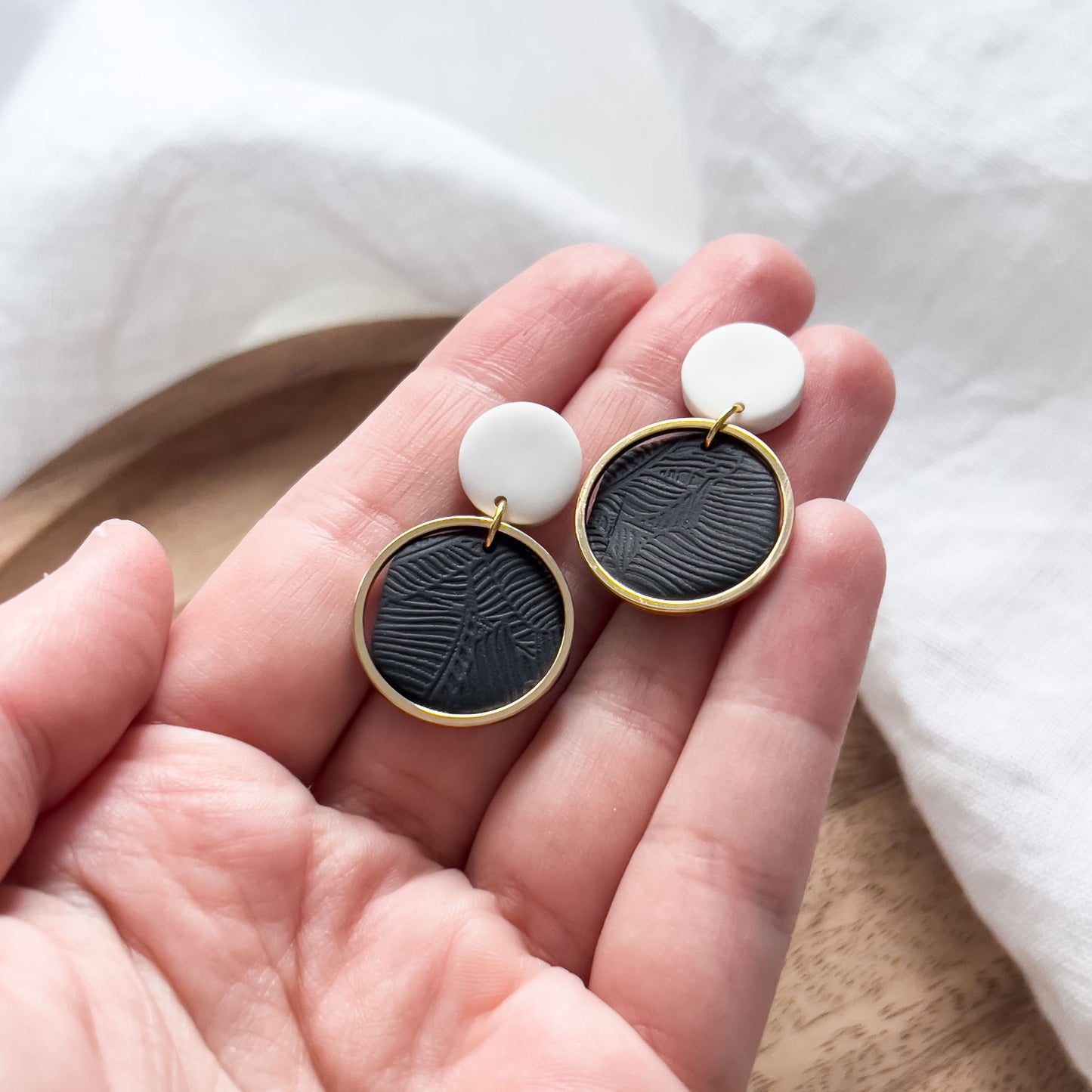 Base Col ✦ EVE Earrings small