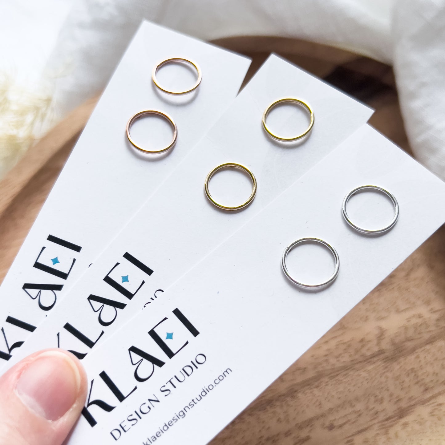 Base Col ✦ CIRCLE Earstuds