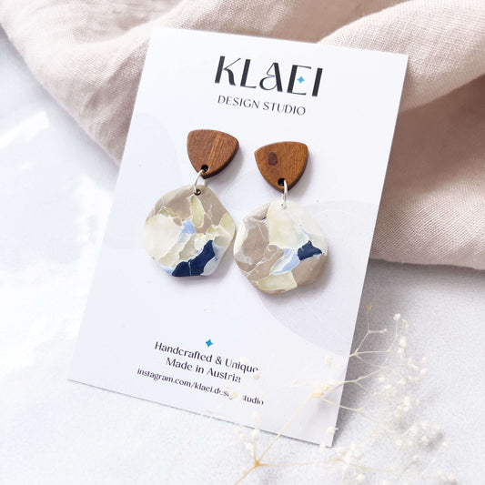 Col Z ✦ Round Stone Earrings