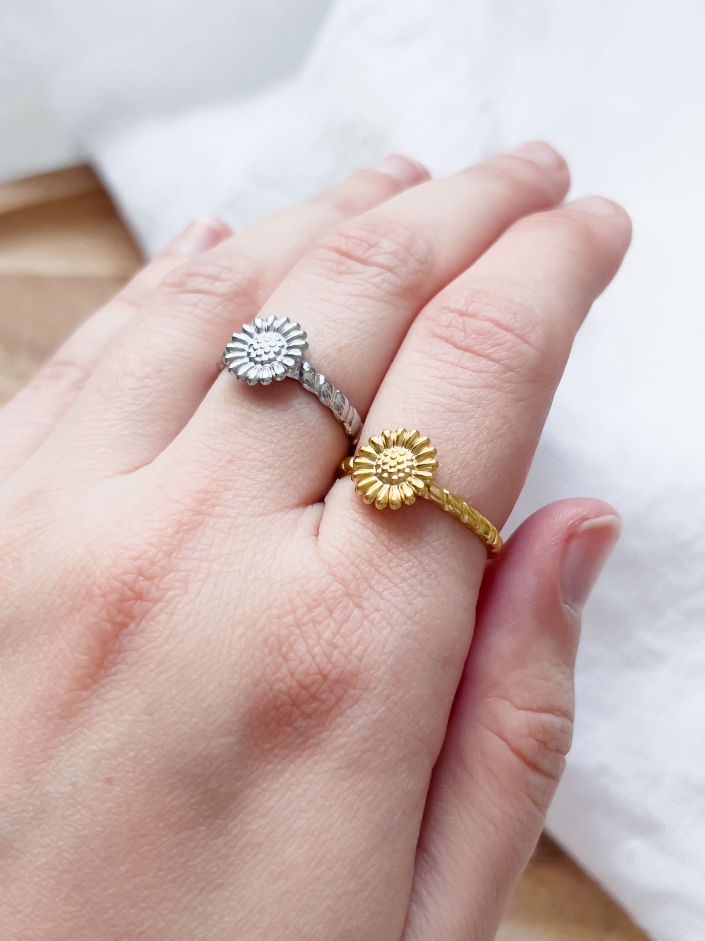 Col R ✦ Sonnenblumen Ring