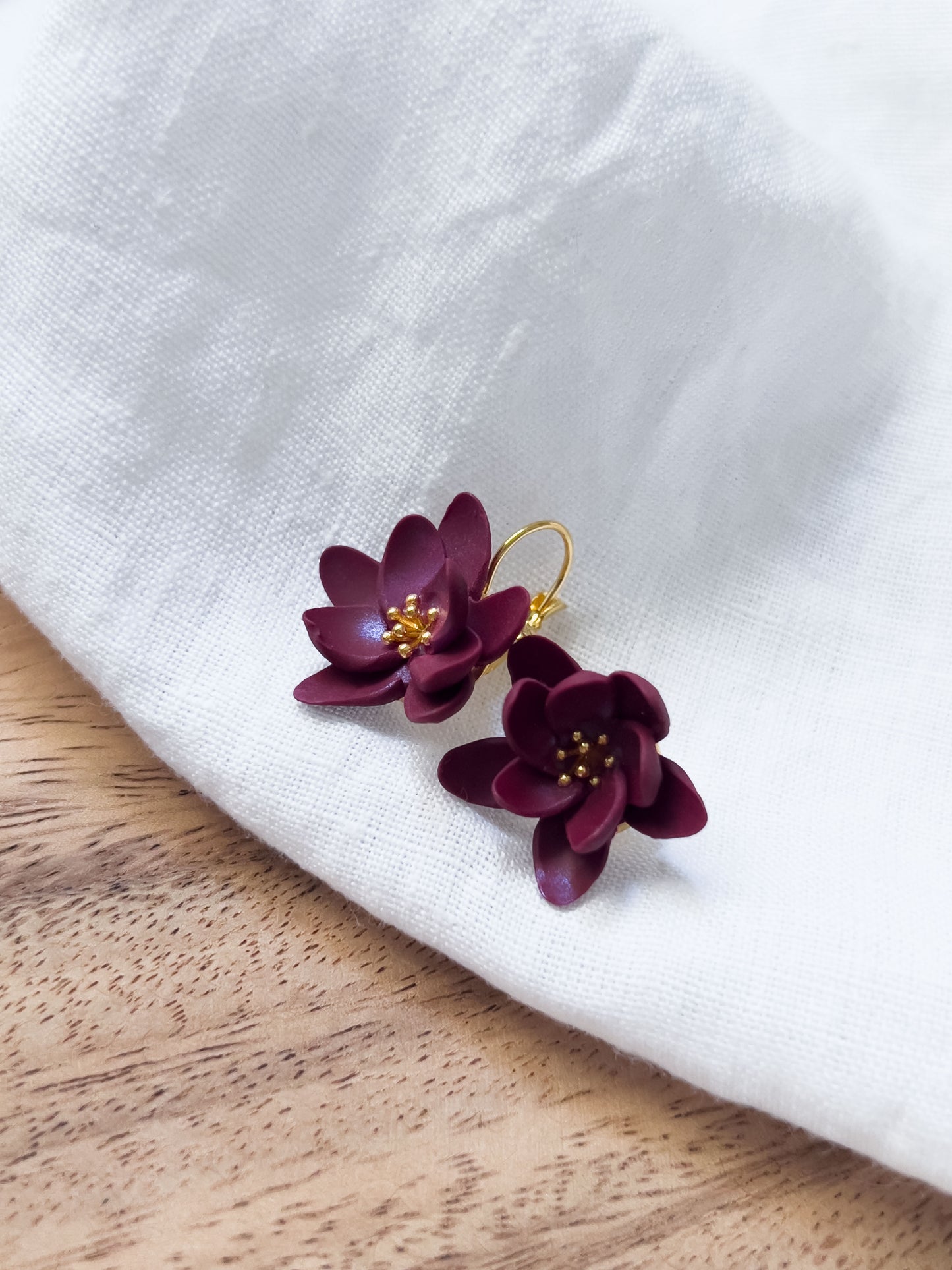 Base Col ✦ LILY kleine Ohrhänger