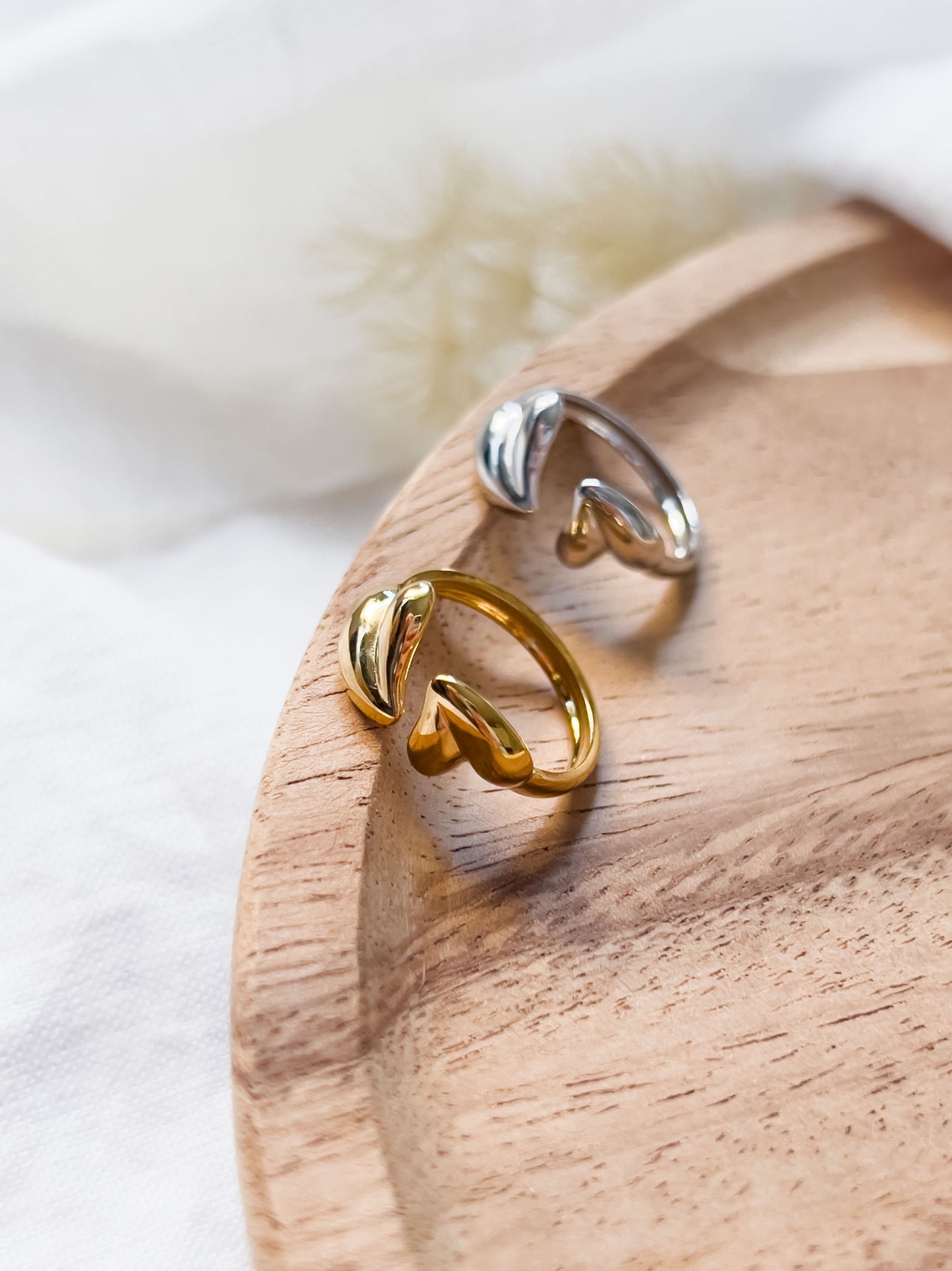Base Col ✦ HEART Ring