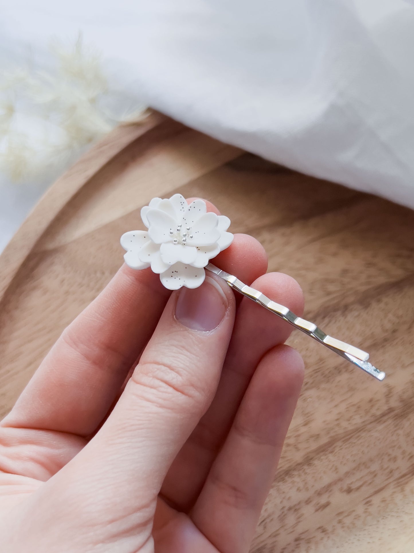 Base Col ✦ HANA Hair Clip