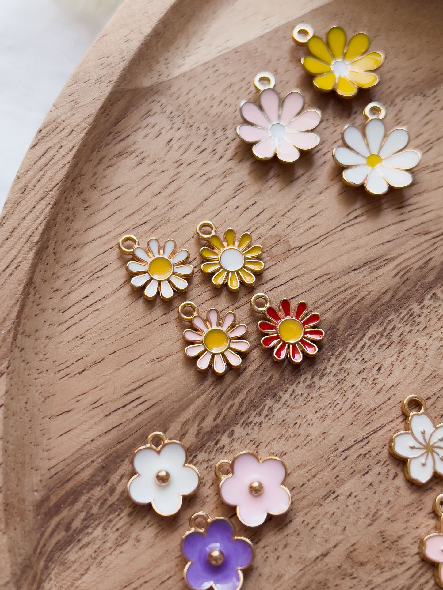 Base Col ✦ MIX&MATCH Enamel Flower Pendants