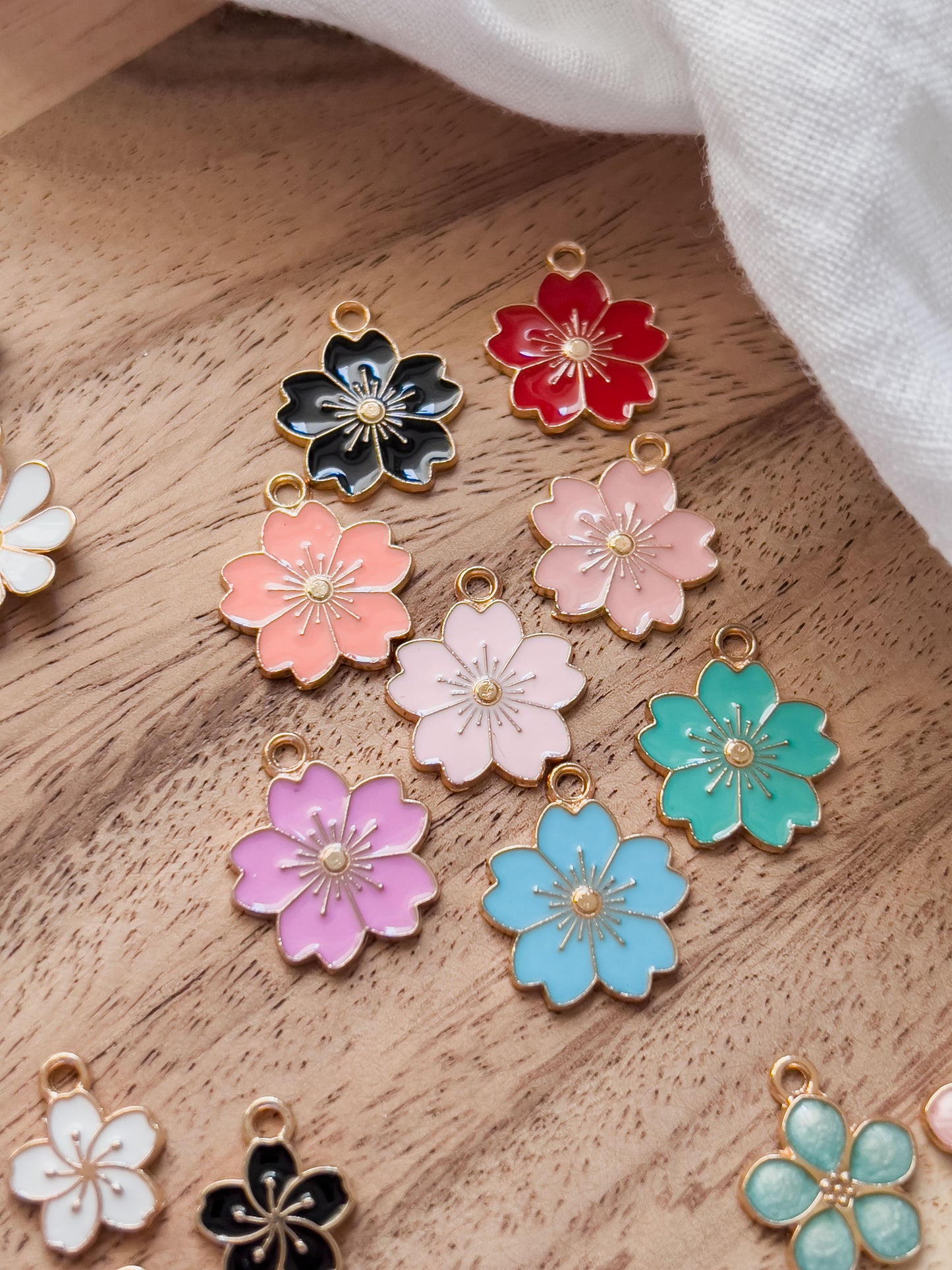 Base Col ✦ MIX&MATCH Enamel Flower Pendants