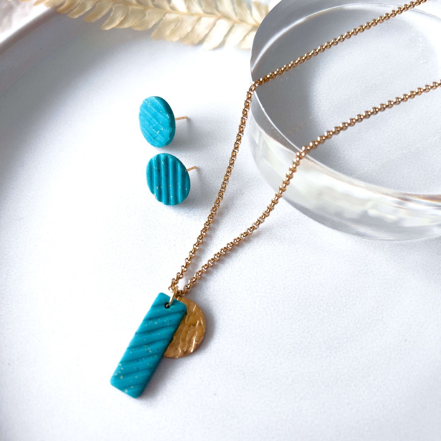 Col M ✦ Gold & Turquoise Necklace & Earrings Set