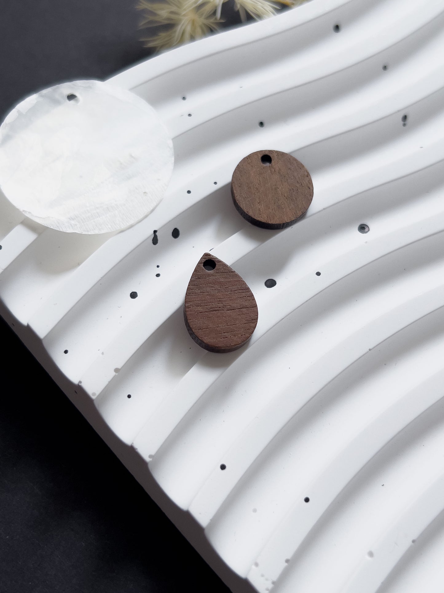 Base Col ✦ MIX&MATCH Silver Platelet Pendants