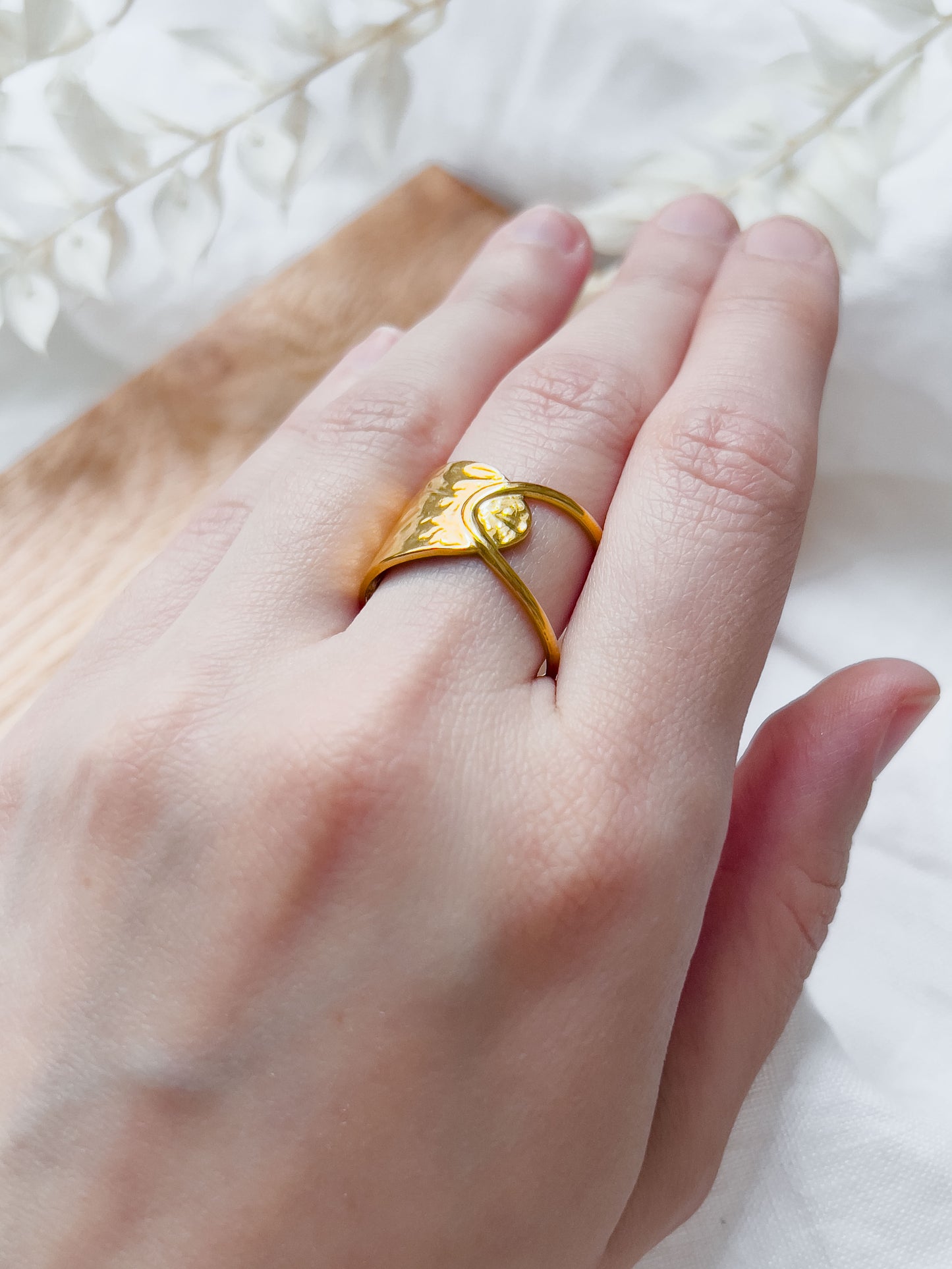 Col A ✦ Chunky Statement Ring