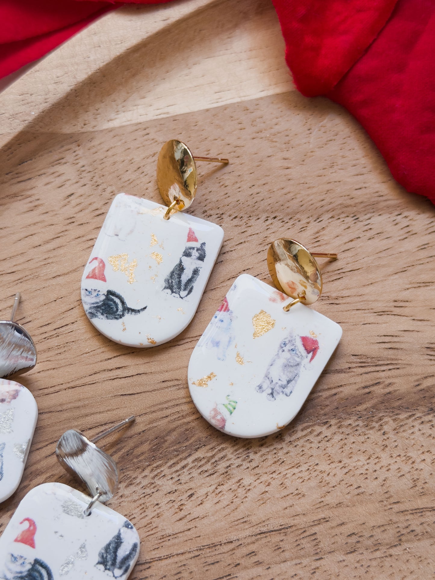 Col A ✦ Weihnachts-Katzen Ohrringe