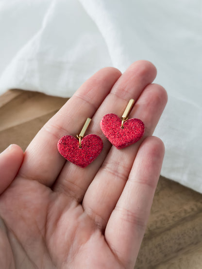 Love Notes Col ✦ Funkelnde Herz Ohrringe