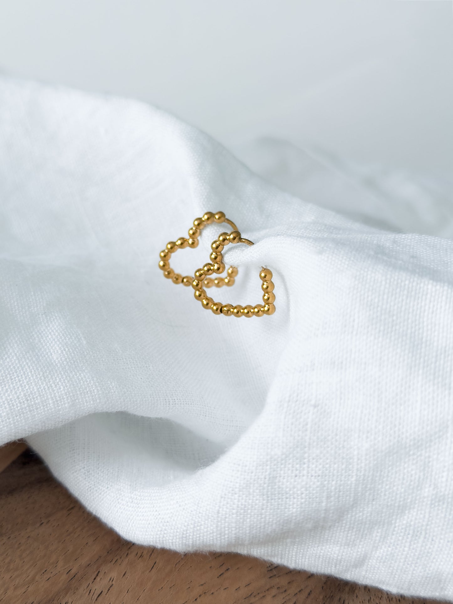 Love Notes Col ✦ Goldene Herz Creolen