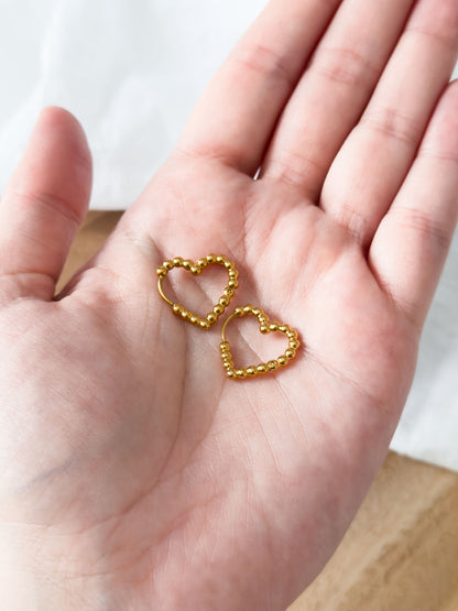 Love Notes Col ✦ Goldene Herz Creolen