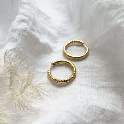 Base Col ✦ MIX&MATCH Reverse Hoop Earrings