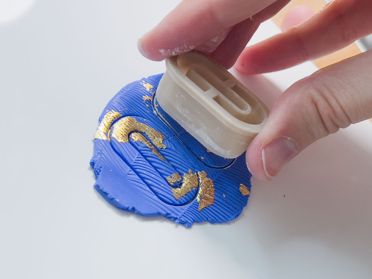 Guide ✦ Polymer Ton Schmuck erstellen: Die Basics inkl. 3 einfacher Techniken