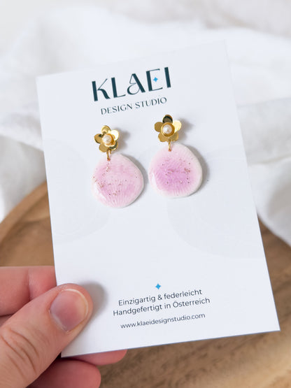 Untamed Garden Col ✦ Lila Faux-Keramik Blumen Ohrringe