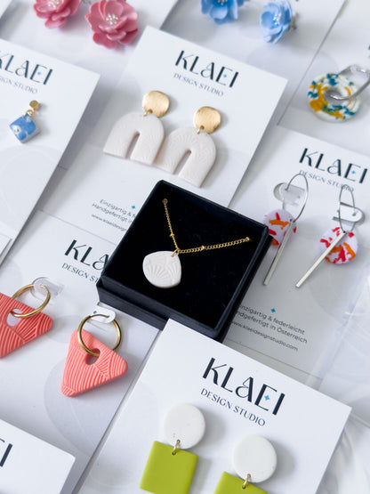 NEU: Workshop ✦ Relax & Create: Federleichten Schmuck gestalten