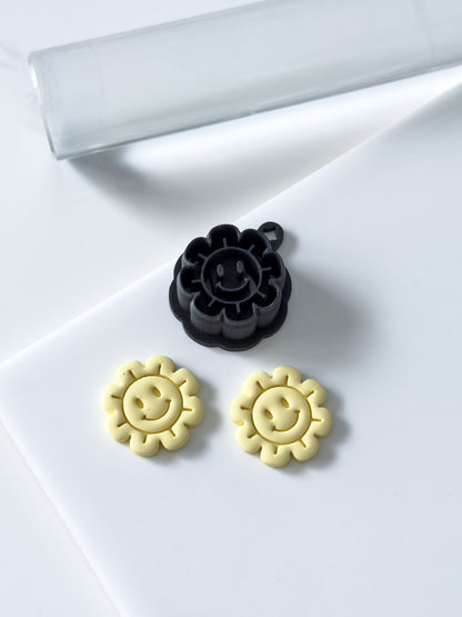 Smile Flower Polymer Clay Cutter