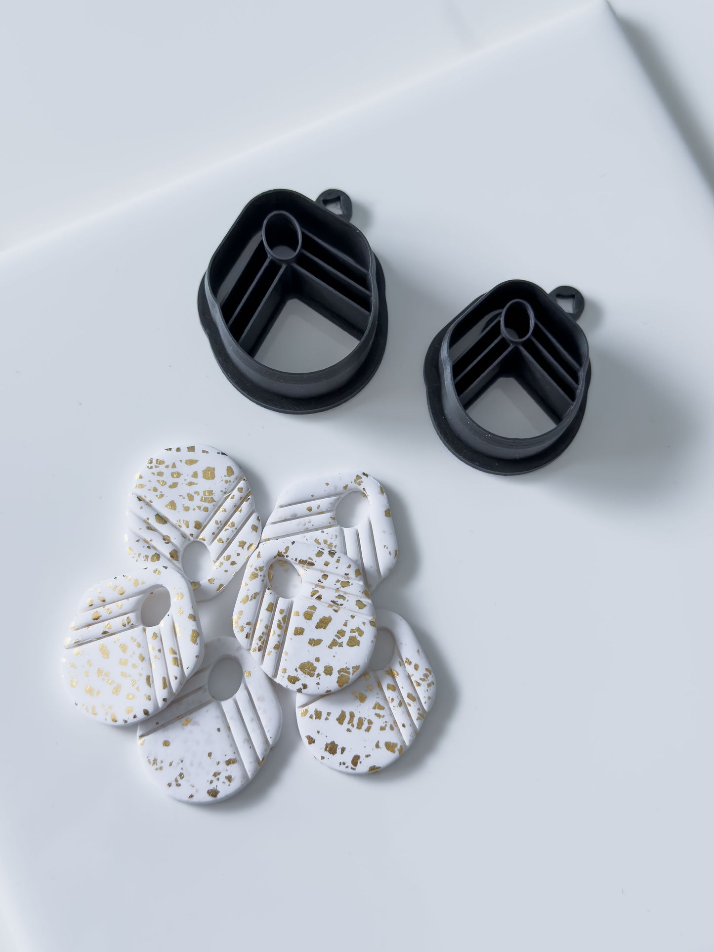 Detailed Elegant Donut Polymer Clay Cutter
