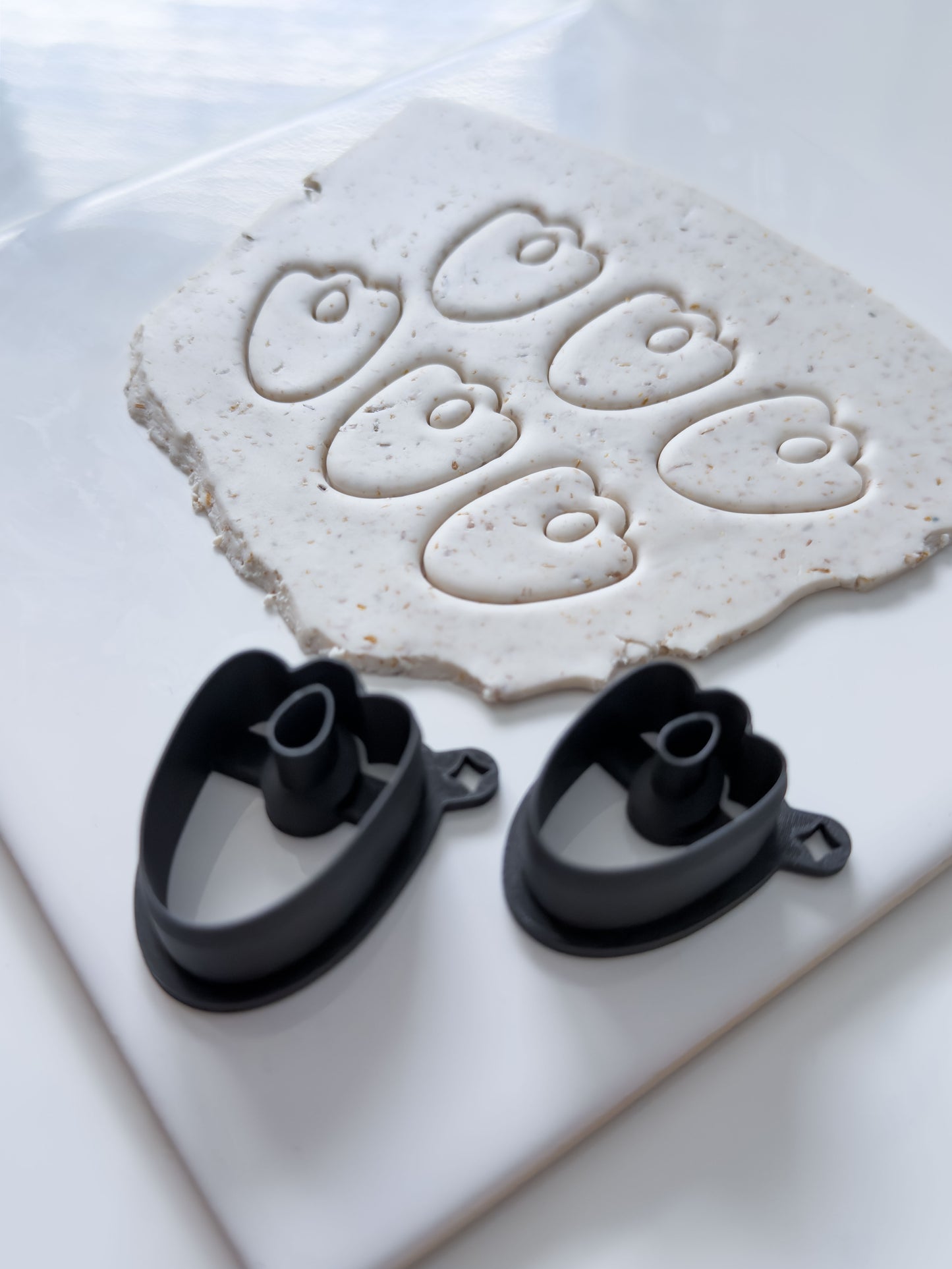 Reverse Petal Donut Polymer Clay Cutter