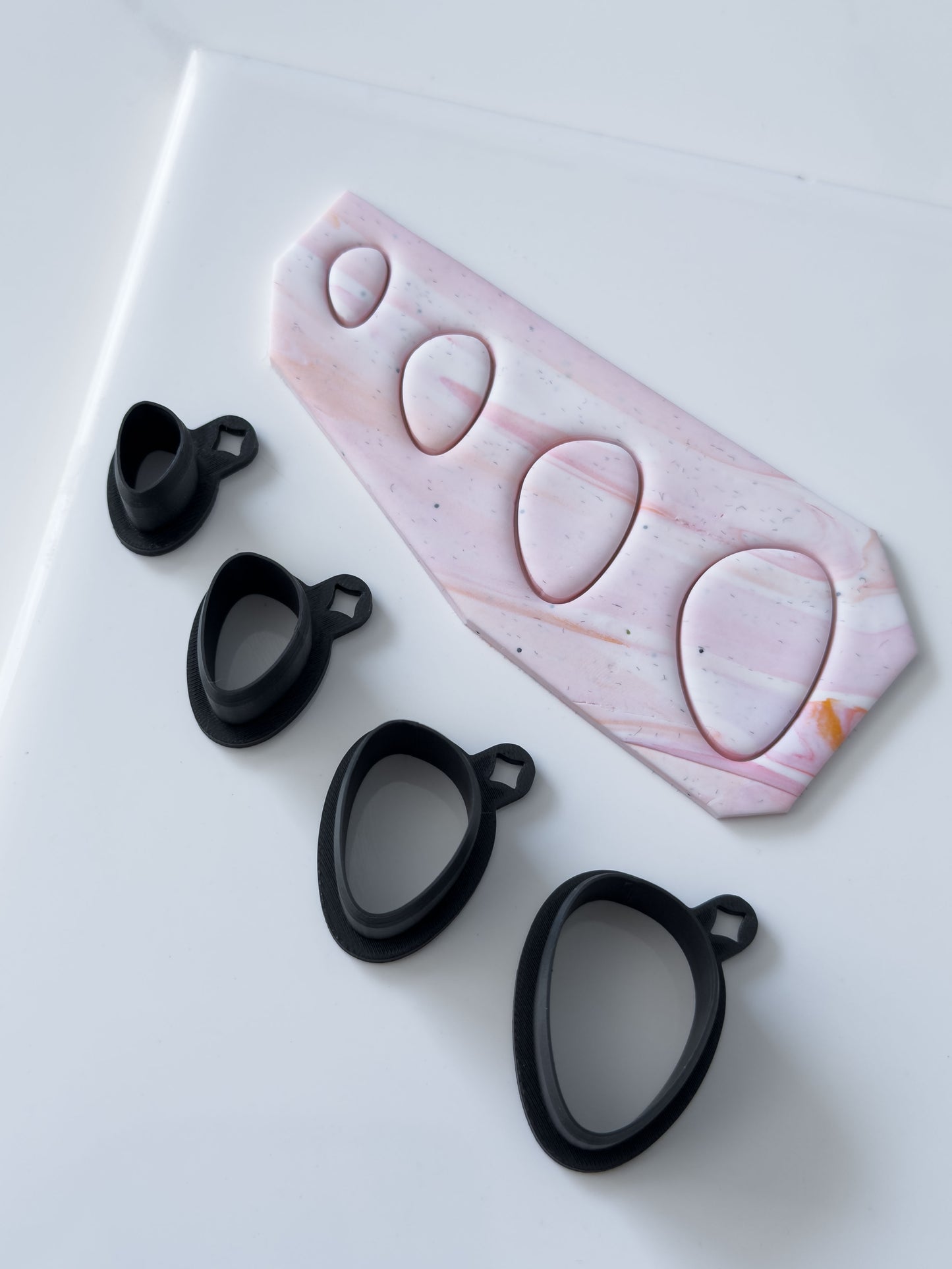 Organic Ellipse Polymer Clay Cutter