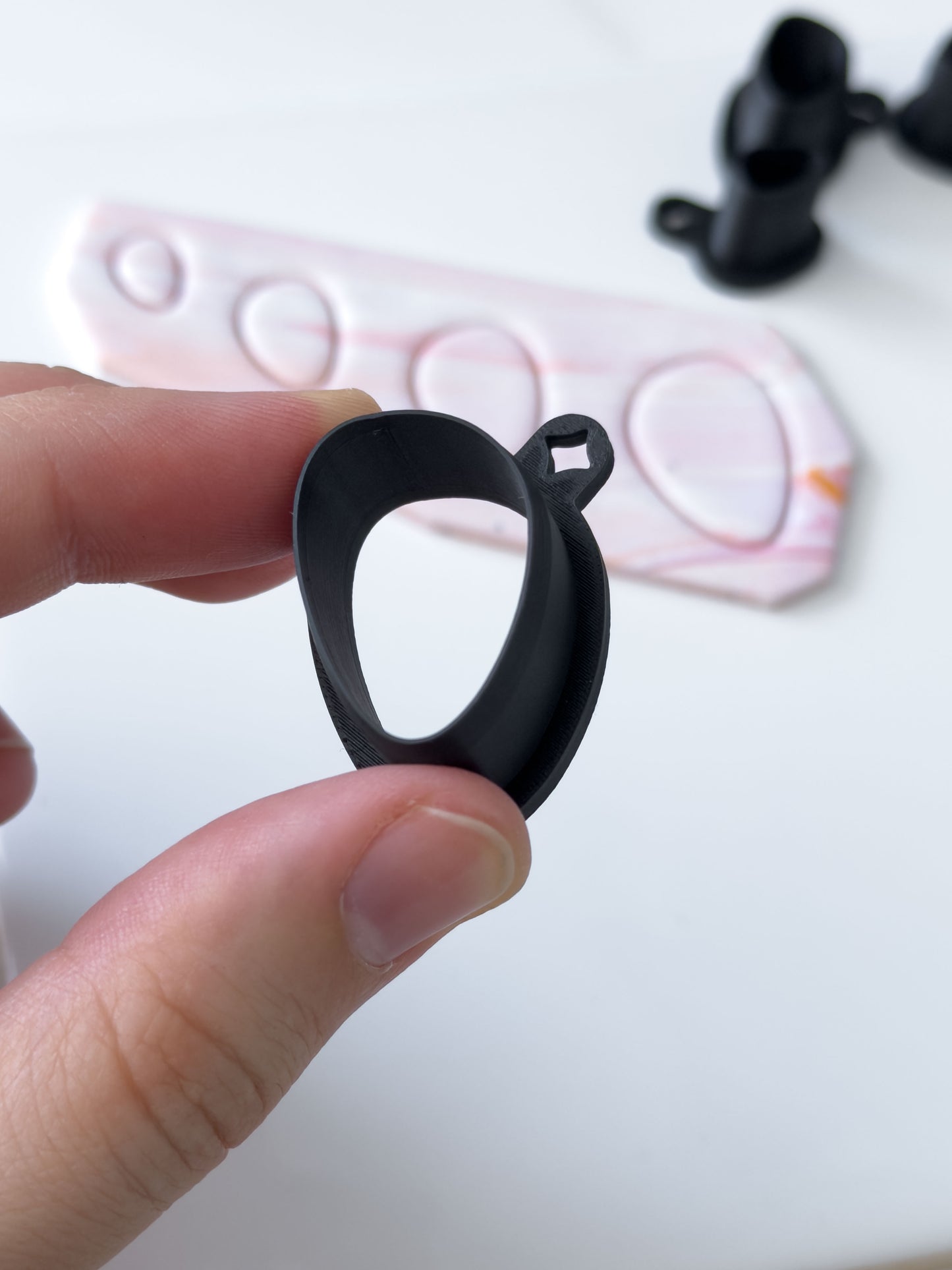 Organic Ellipse Polymer Clay Cutter